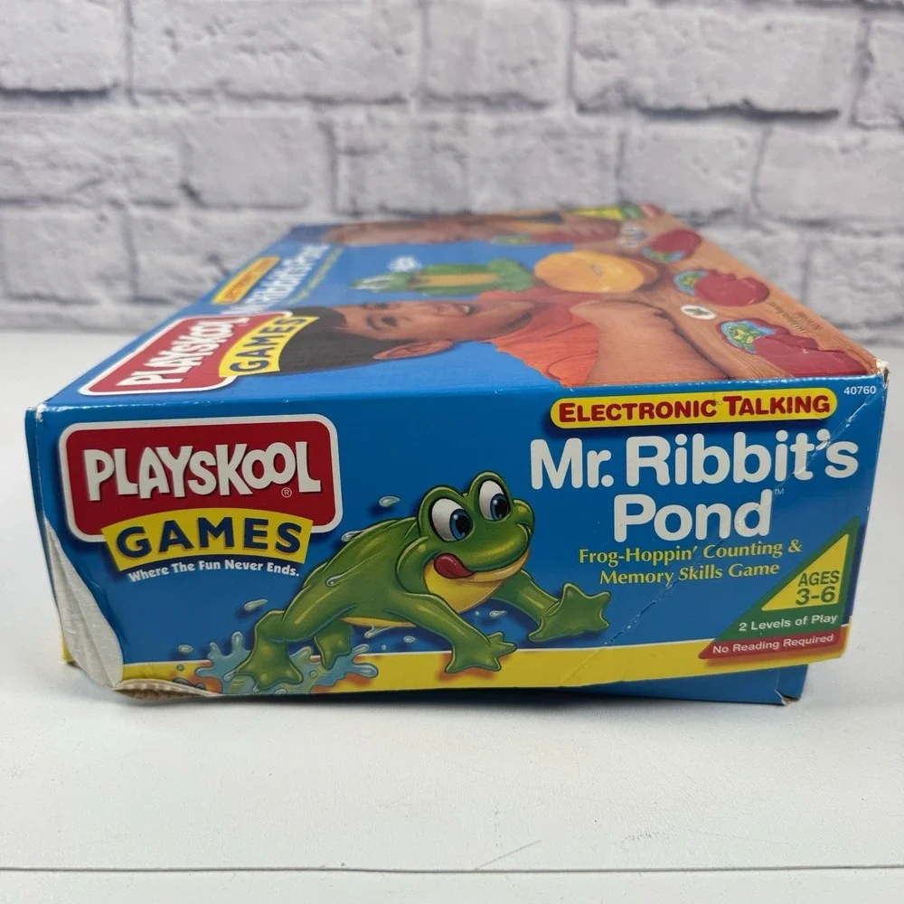 Mr. Ribbit's Pond Frog Hoppin' Counting & Memory Skills Game NOS Playskool 1996